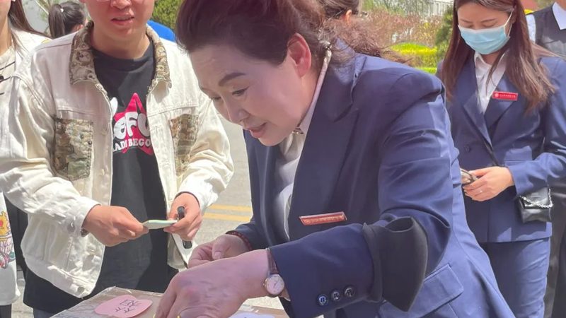 美妆账号代运营：揭秘北京市场的新趋势